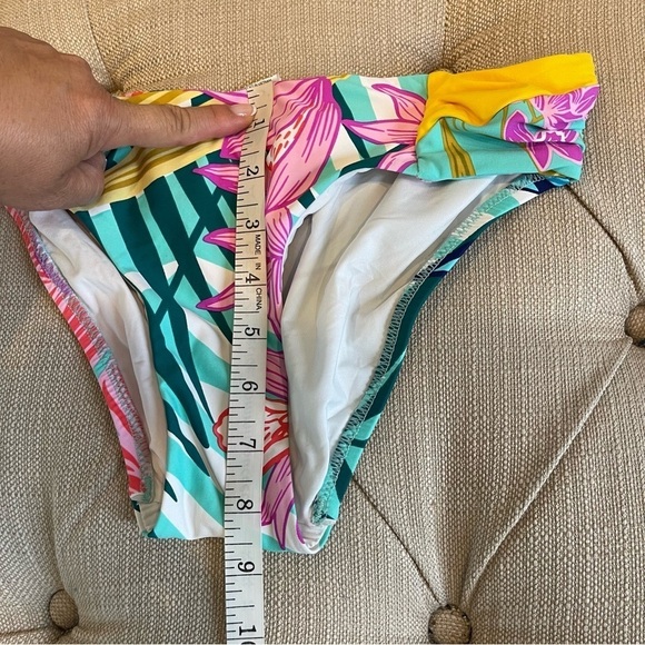 Bf:  TRINA TURK Terra Nostra Tankini In Multi color Green Yellow Pink … Size 4 - Picture 13 of 15